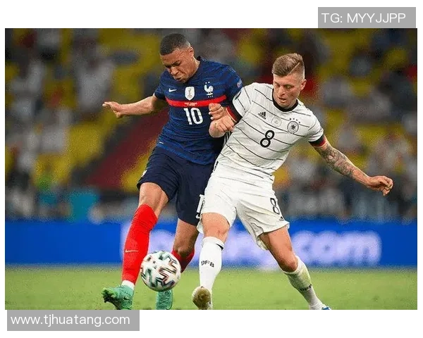 克罗斯领衔战术革新助力球队重塑辉煌的传奇之路 克罗斯领衔战术革新助力球队重塑辉煌的传奇之路