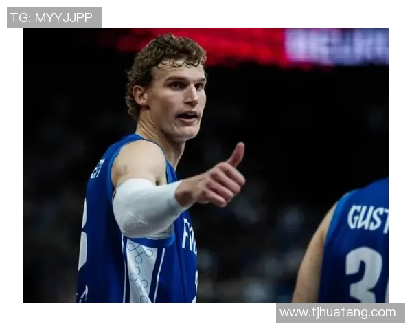 劳里马尔卡宁如何在NBA赛场上展现出色的篮球天赋与领导力