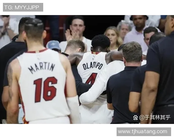 德国与爱尔兰在欧洲杯的激烈对决引发球迷热议与期待 德国与爱尔兰在欧洲杯的激烈对决引发球迷热议与期待