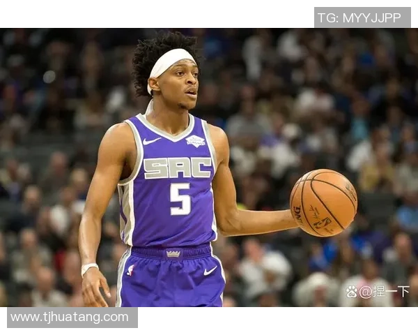 德阿隆福克斯的崛起与未来展望：从新星到NBA顶尖控卫的旅程