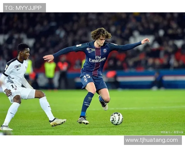 曼彻斯特与阿贾克斯的巅峰对决谁将书写新的足球传奇 曼彻斯特与阿贾克斯的巅峰对决谁将书写新的足球传奇